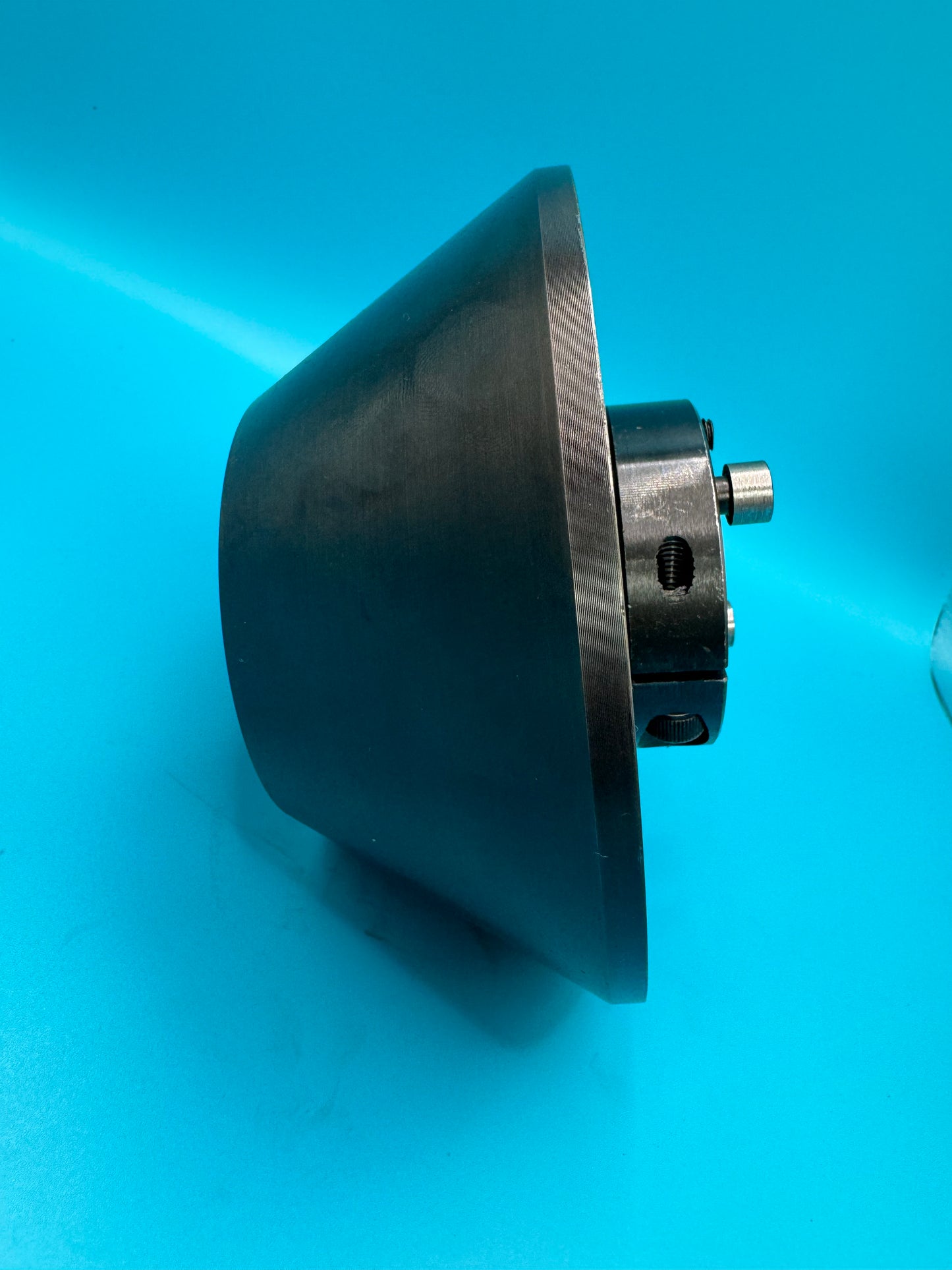 75 to 135 mm alignment cones with integral jacking clamps for 40mm bar