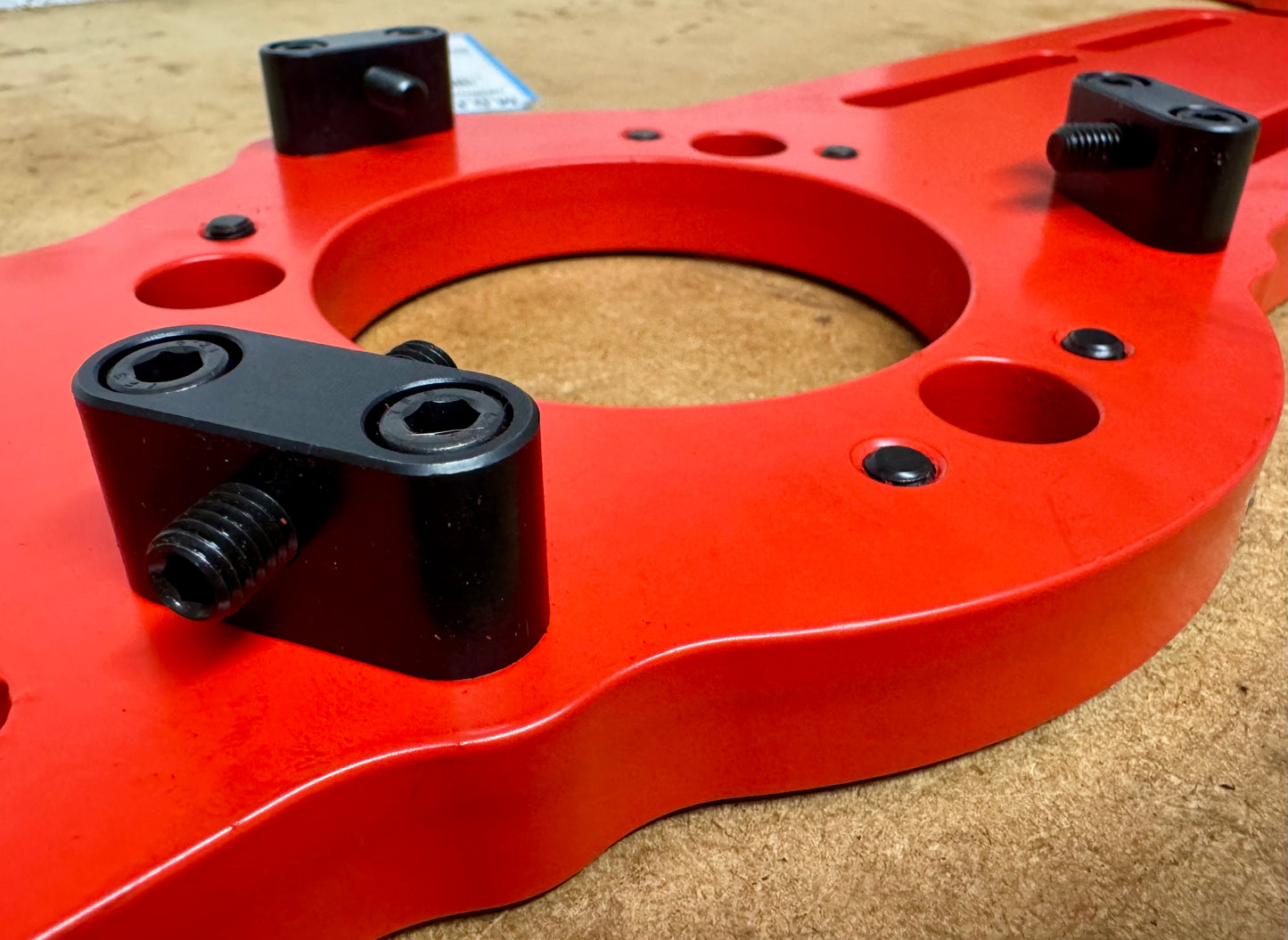 Adjustable Bowtie plates for Elsa bearings
