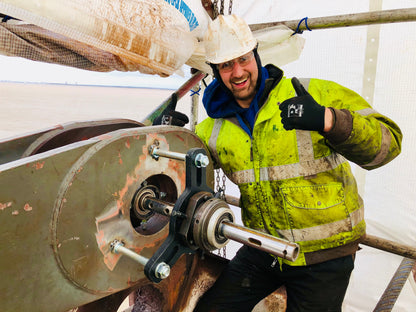 Adjustable star plates for Elsa bearings